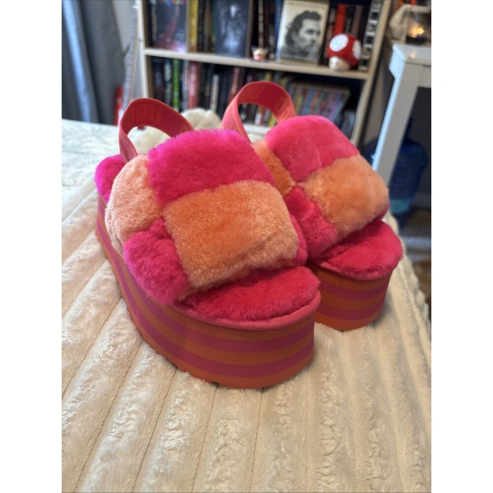 UGG PRIDE DISCO CHECKERS CORAL PINK FLUFF SLIDE SANDALS SLIPPER SIZE US 7 WOMEN